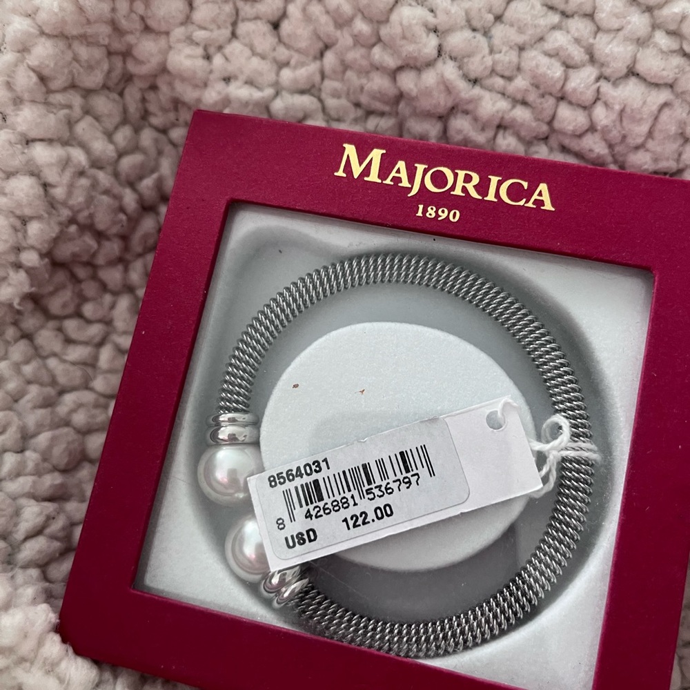 Majorica bracelet